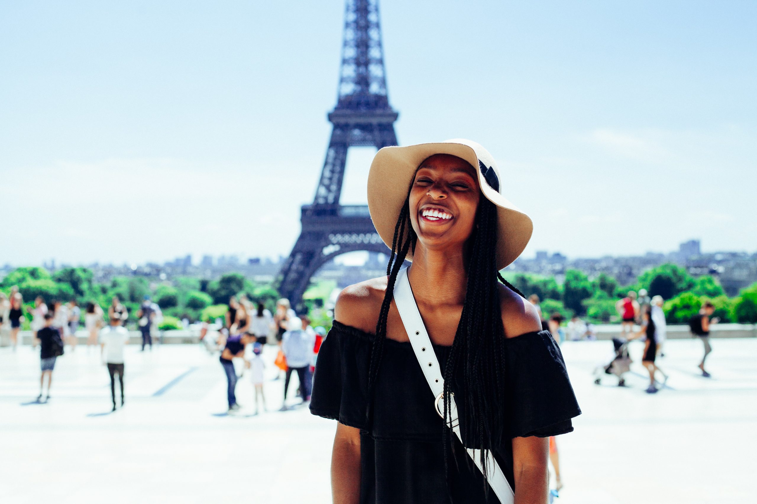 The 4 Best Guided Travel Companies for College Students